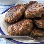 chiftele-pufoase-din-carne-de-porc
