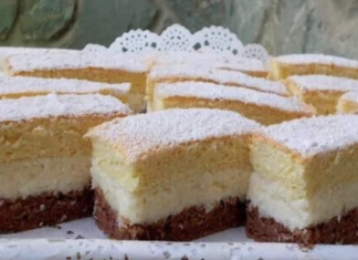 Prajitura pufoasa cu crema de cocos