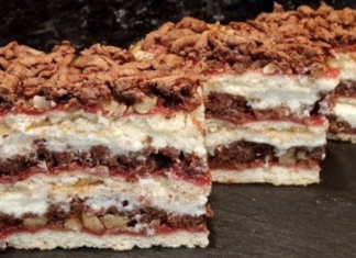 Prajitura cu crema de vanilie, gem si nuci