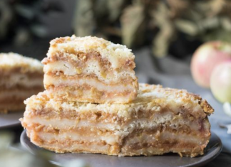🍏 Sarlota cu mascarpone fara coacere – doar 4 ingrediente si un desert WOW!