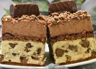Prajitura Cremoasa cu biscuiti si ciocolata, fara coacere. Face furori pe Internet