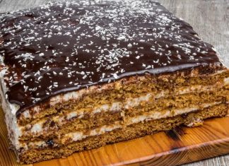 Prajitura Perfecta: Blat Fraged si Crema Vanilata! Perfecta pentru Zilele Racoroase!