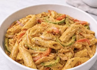 Paste cremoase de post, cu legume si sos delicios