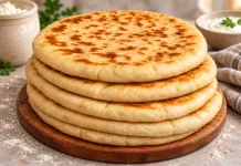 Turte turcești la tigaie, moi și pufoase. Rețetă simplă de bazlama