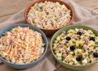 3 salate sățioase pe care vei vrea să le repeți